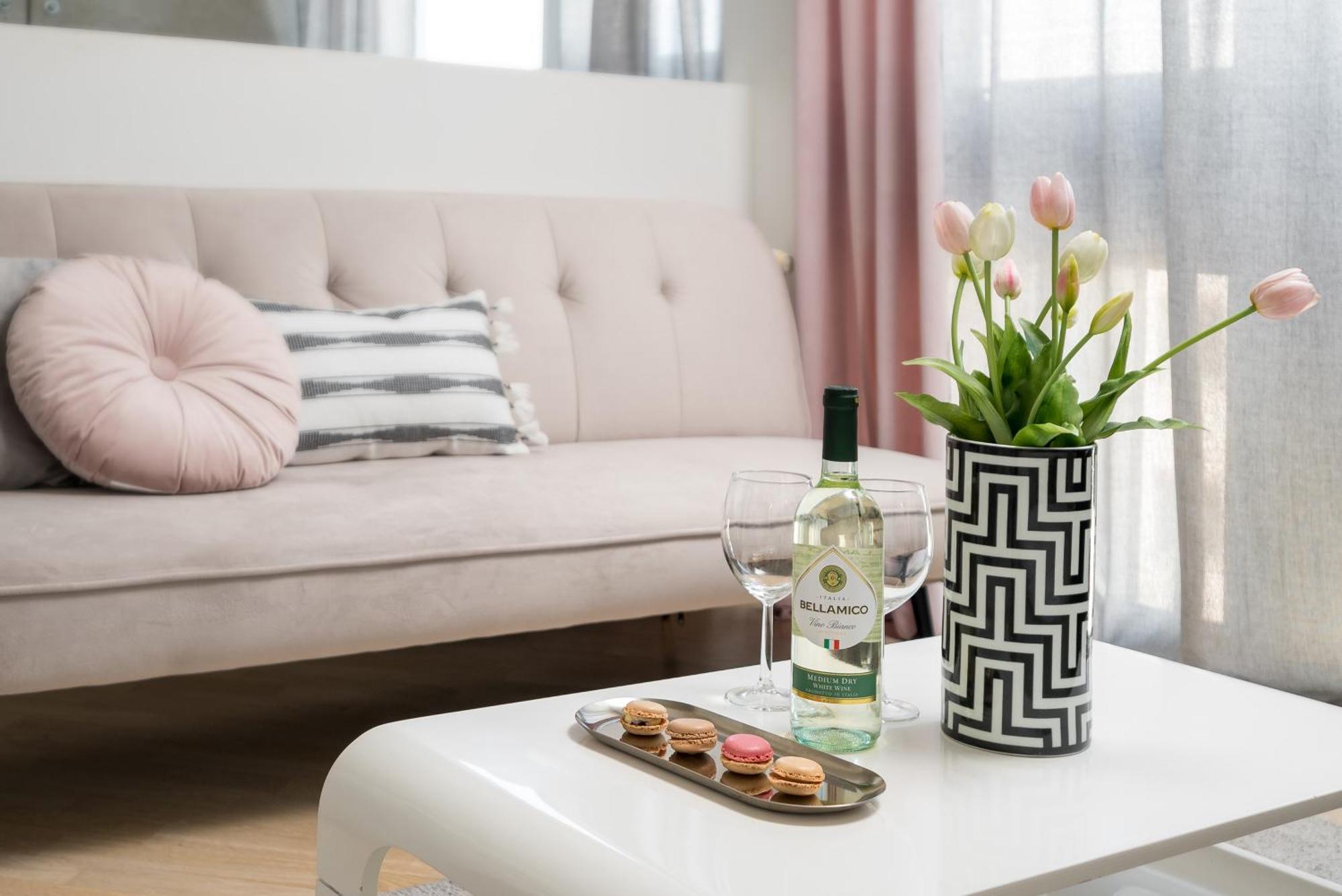 Air-Conditioned Premium Loft Warsaw Skyline Only 900 M To Central Station מראה חיצוני תמונה